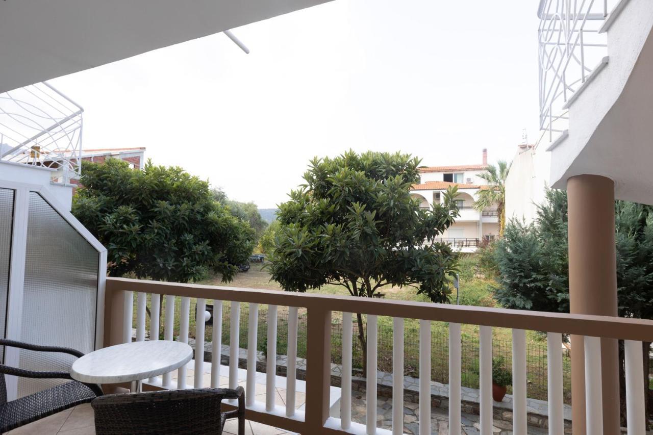 San Giorgio Apartments สกาลา โปเตมิอัส ภายนอก รูปภาพ