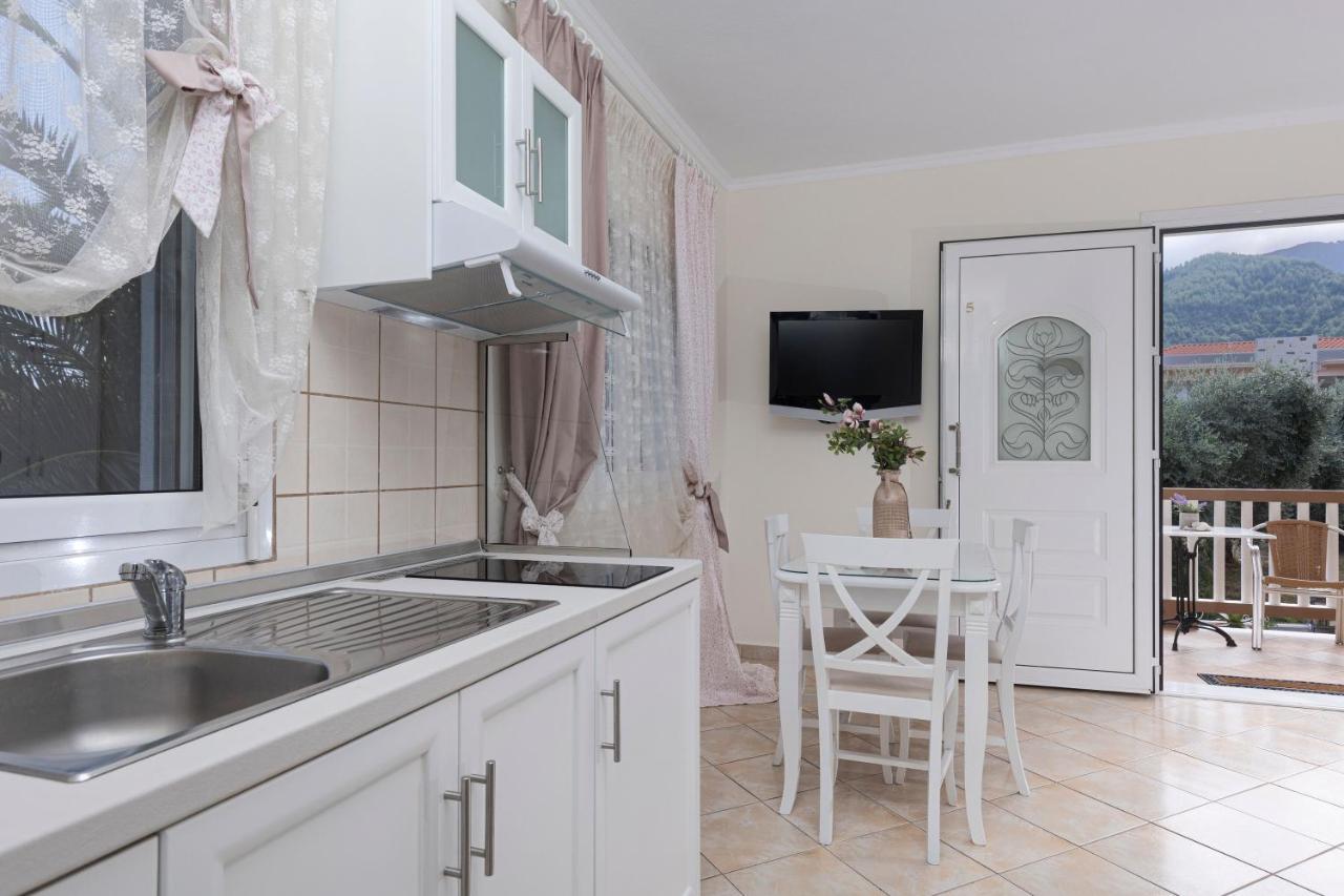 San Giorgio Apartments สกาลา โปเตมิอัส ภายนอก รูปภาพ