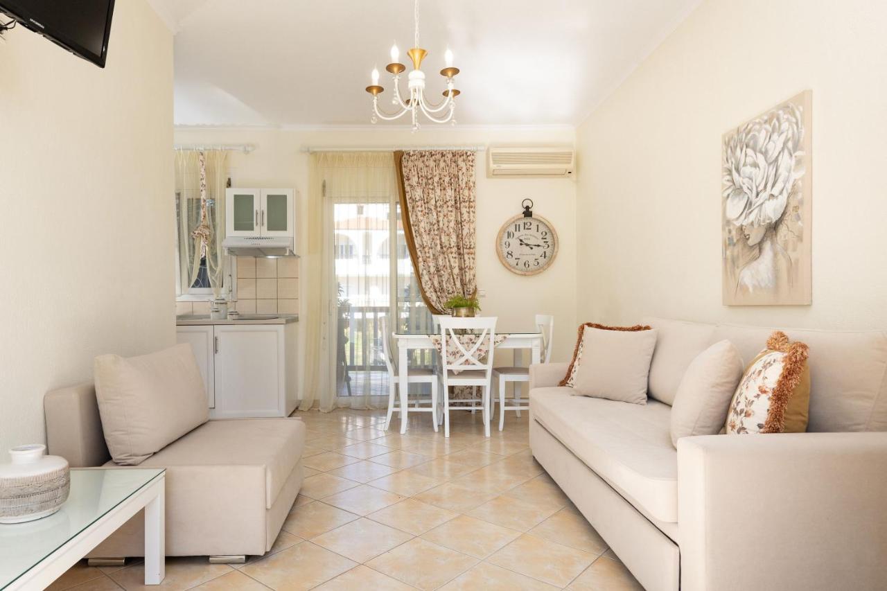 San Giorgio Apartments สกาลา โปเตมิอัส ภายนอก รูปภาพ