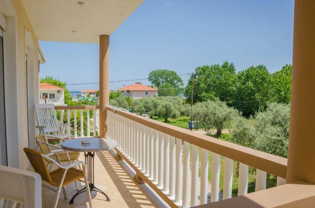San Giorgio Apartments สกาลา โปเตมิอัส ภายนอก รูปภาพ